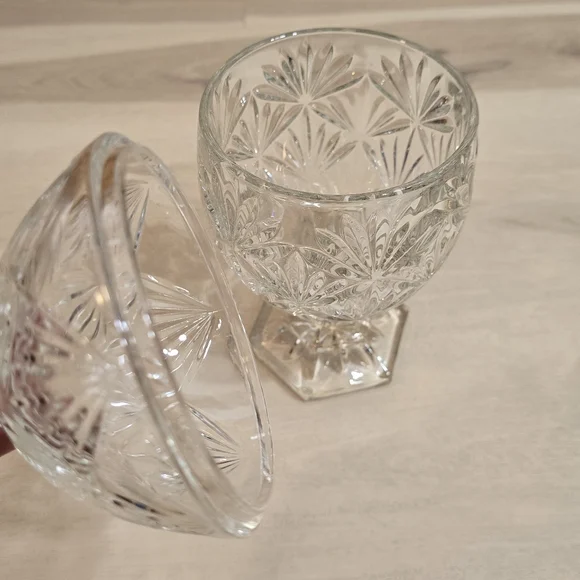 Vintage Egg Shape Cut Crystal Glass Candy Dish With Lid 8.5" Gorgeous - Picture 4 of 15